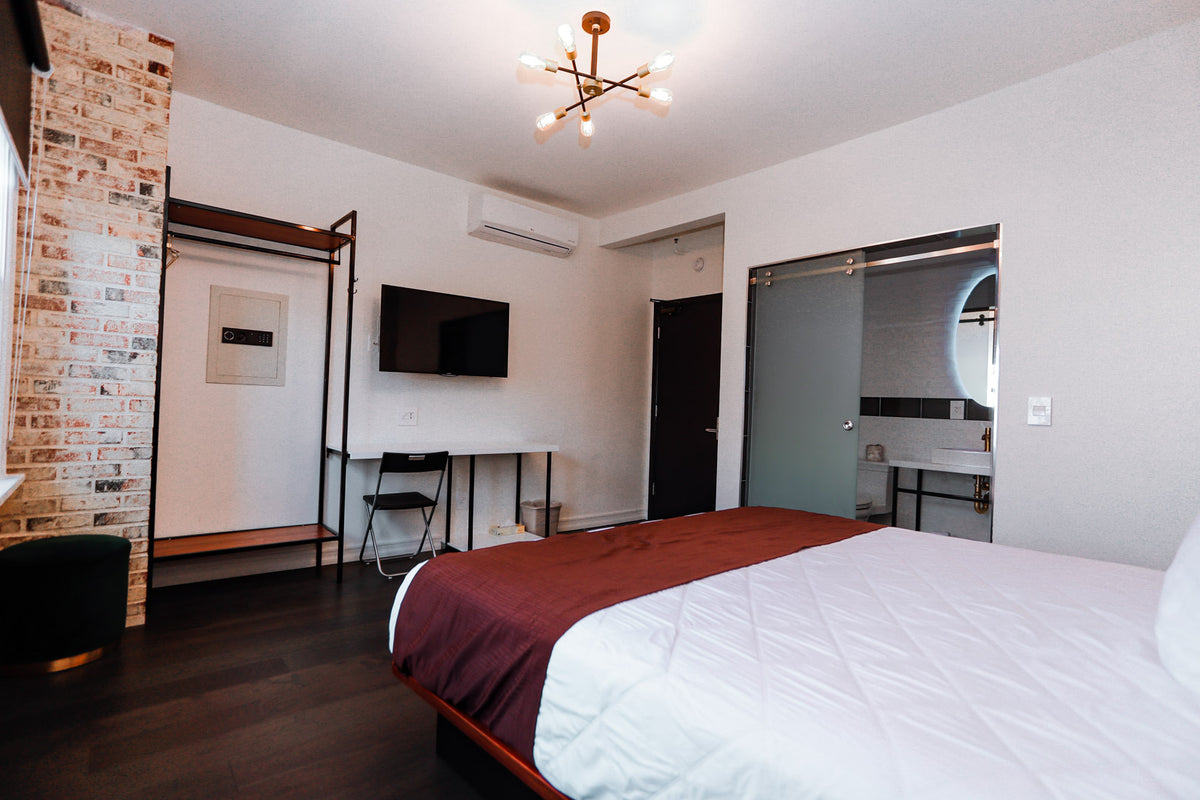 H Hotel — photo 18 of 21